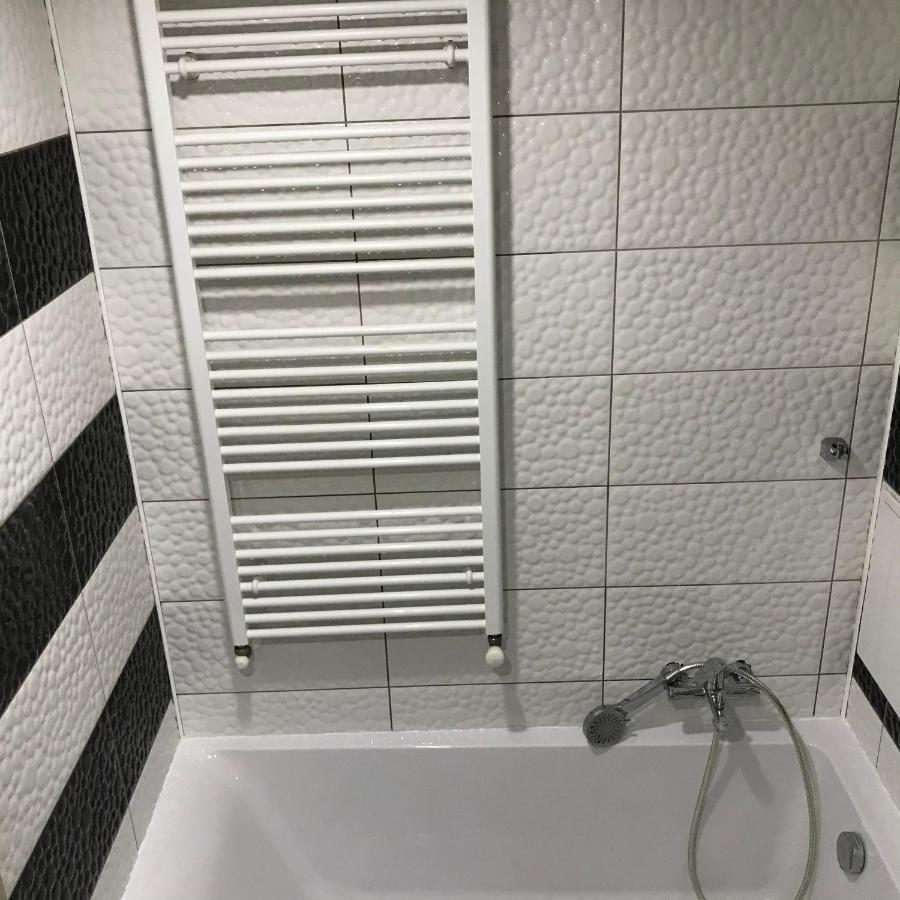 Apartmán v úplnom centre Vranov nad Toplou Esterno foto