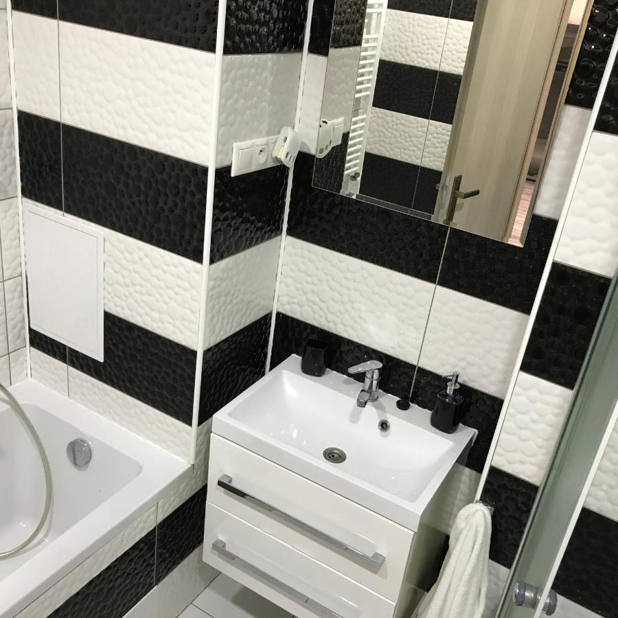 Apartmán v úplnom centre Vranov nad Toplou Esterno foto
